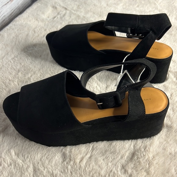American Eagle Outfitters Platform Sandals - Picture 7 of 10
